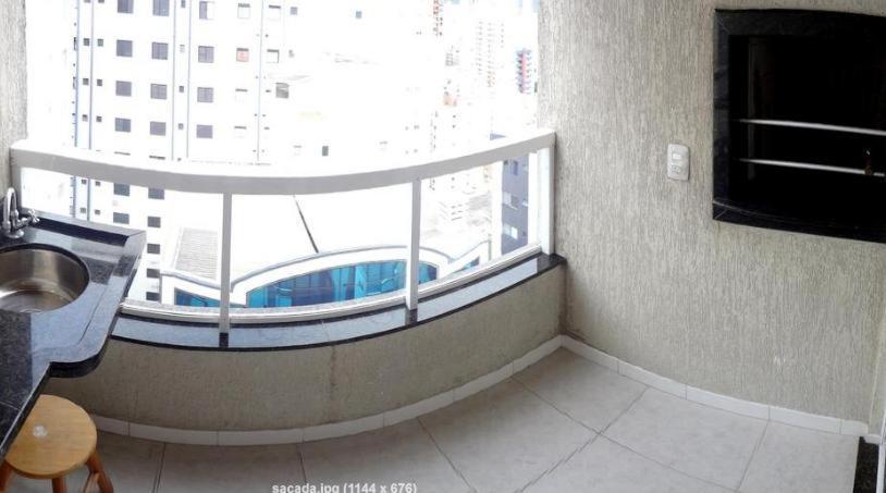 Apartamento Vista Mar - Pe Na Areia Balneario Camboriu Exterior photo